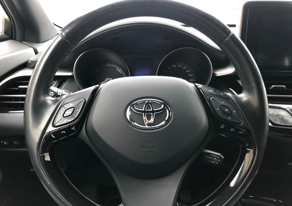 Toyota C-HR cena 75900 przebieg: 164000, rok produkcji 2018 z Mrągowo małe 704